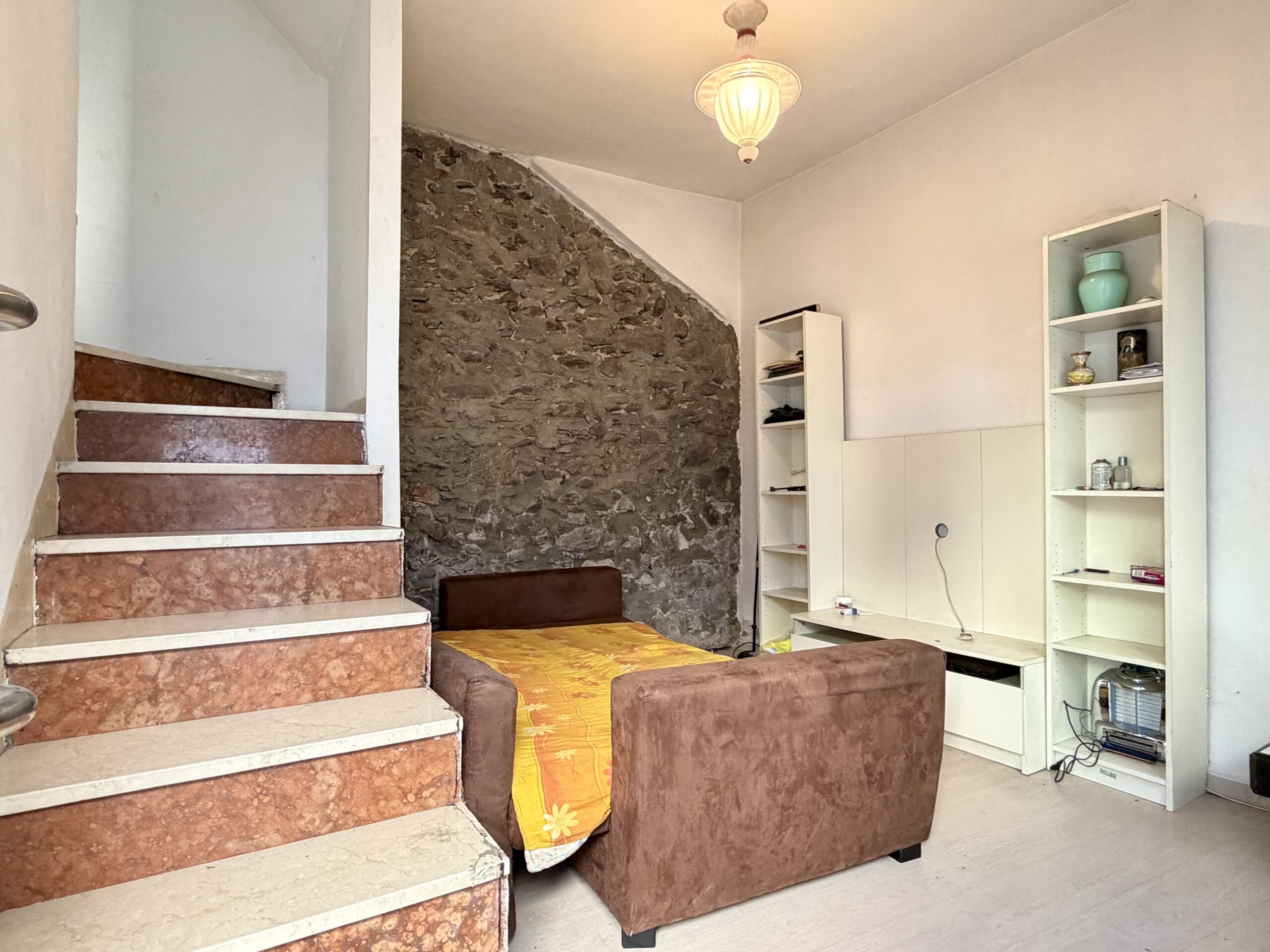 Casa indipendente a soli 39.000 € – Ideale per investimento a Darfo Boario Terme (Montecchio)