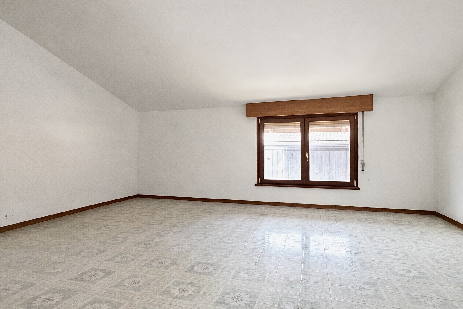 AE4F75F3-5732-4452-8A9F-206D3214D8F5 3 copia