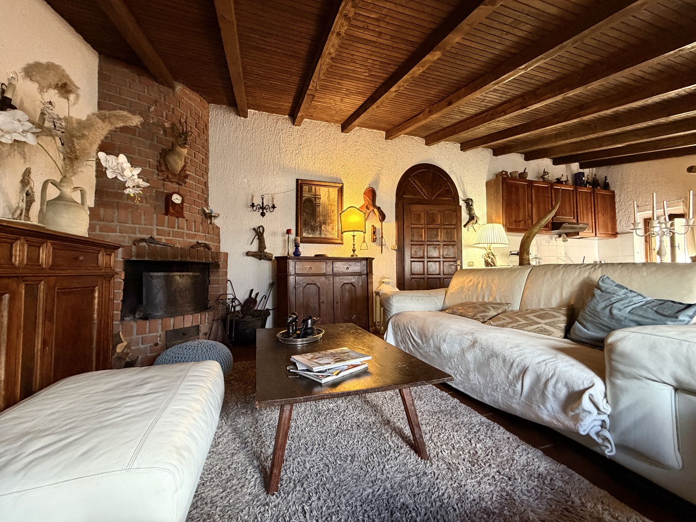 CASA INDIPENDENTE CON DUE APPARTAMENTI, GIARDINO E VISTA PANORAMICA – A SOLI 30 MINUTI DA PONTE DI LEGNO