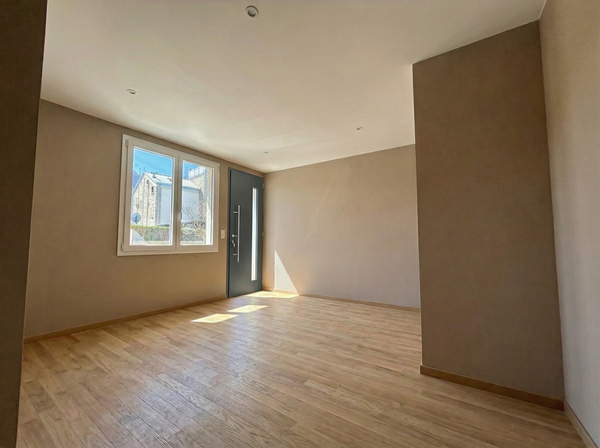 hf_20260331_130726_3f4b0a19-7ae8-4e82-b0d5-9333b6f31d06